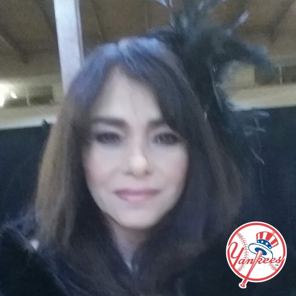 Meet your Posher, Eva